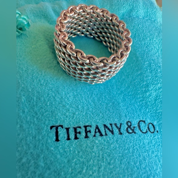 TIFFANY & CO SOMMERSET SILVER CHAIN RING. SIZE 6 RING BOUGHT IN CHICAGO 2001 - Picture 6 of 7
